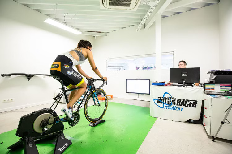 Étude posturale vélo Alltricks