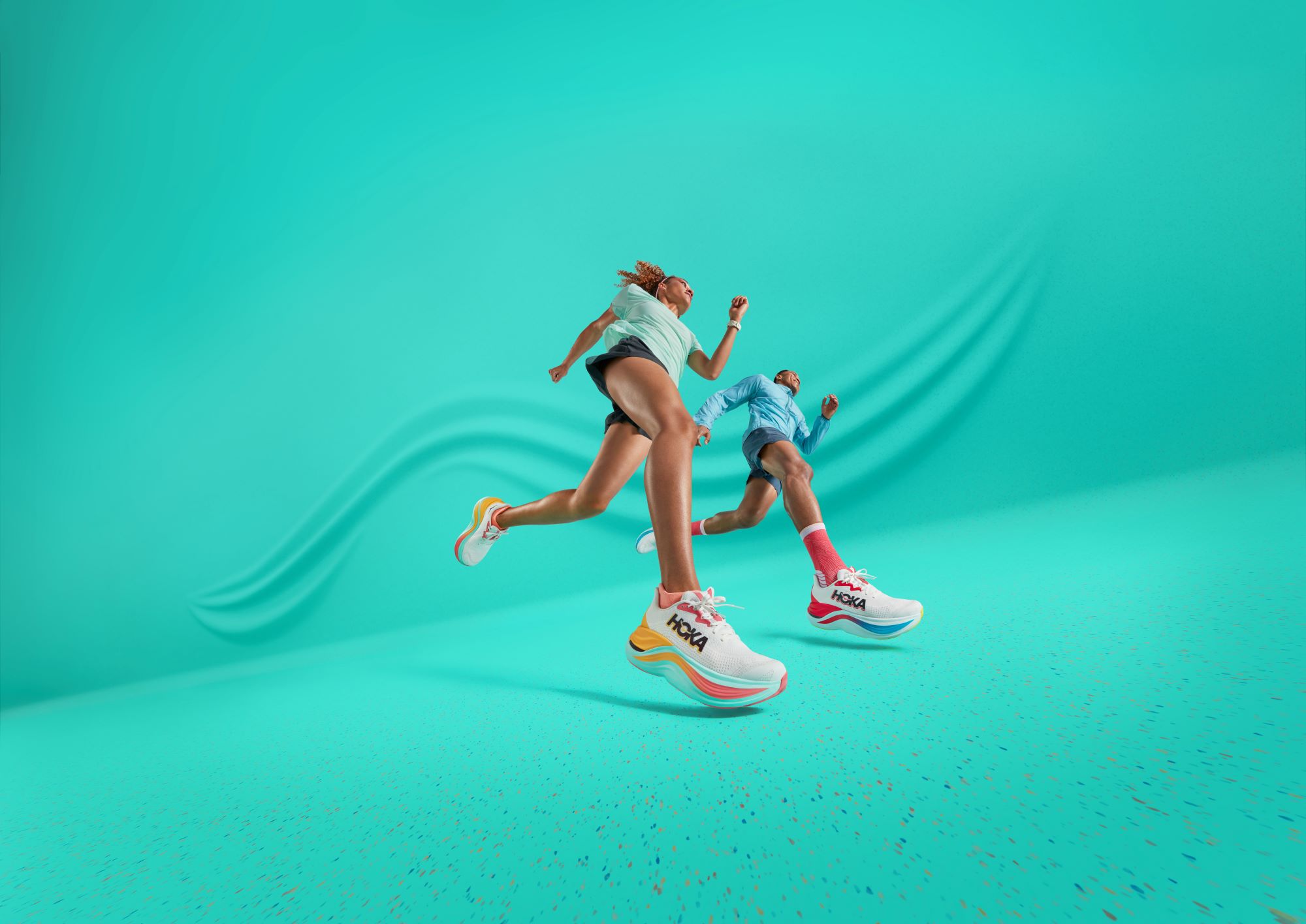 Hoka Skyward X zijaanzicht