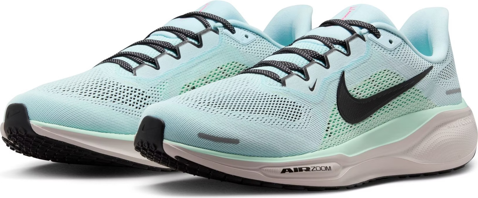 Nike Pegasus 41 sole detail